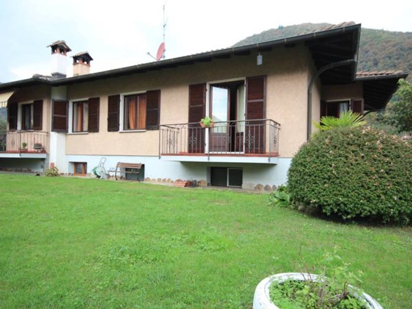 casa indipendente in vendita a Cannobio