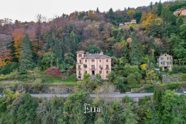 villa in vendita a Cannobio in zona Carmine Inferiore