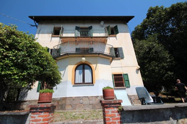 casa indipendente in vendita a Cannobio