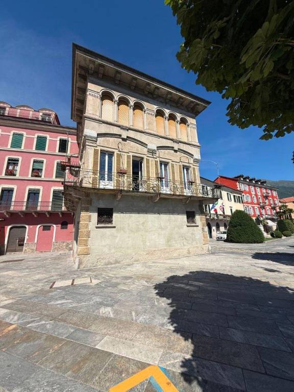 casa indipendente in vendita a Cannobio