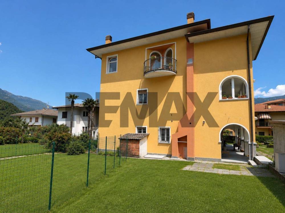 casa indipendente in vendita a Cannobio