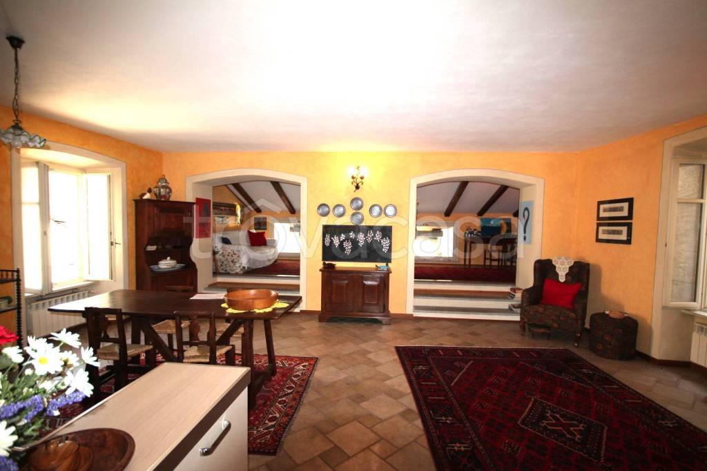 appartamento in vendita a Cannobio