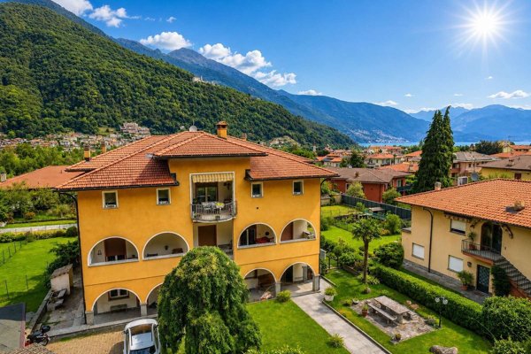 casa indipendente in vendita a Cannobio