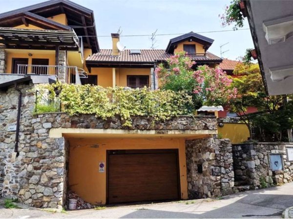 appartamento in vendita a Casale Corte Cerro in zona Crebbia