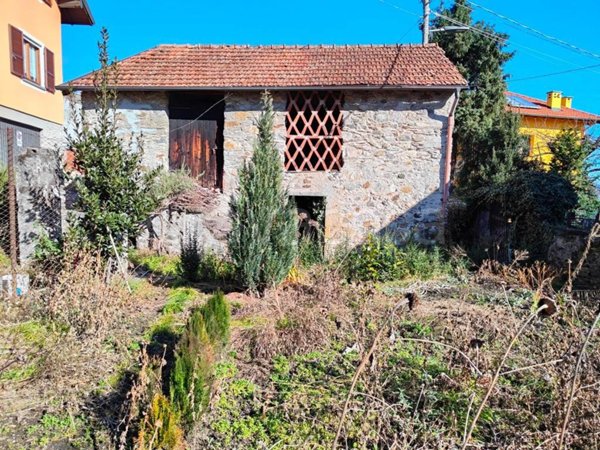 casa indipendente in vendita a Casale Corte Cerro