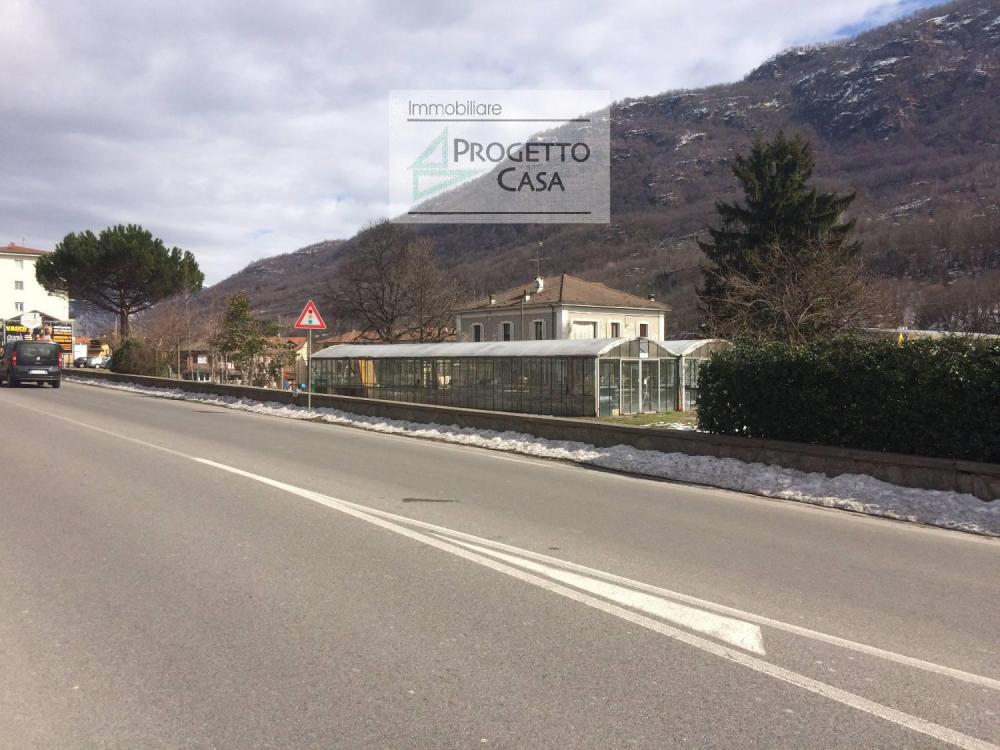casa indipendente in vendita a Casale Corte Cerro
