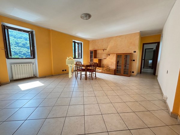 casa indipendente in vendita a Casale Corte Cerro