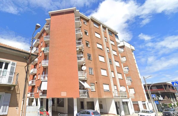 casa indipendente in vendita a Casale Corte Cerro