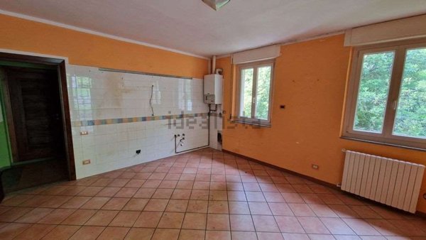 casa indipendente in vendita a Casale Corte Cerro