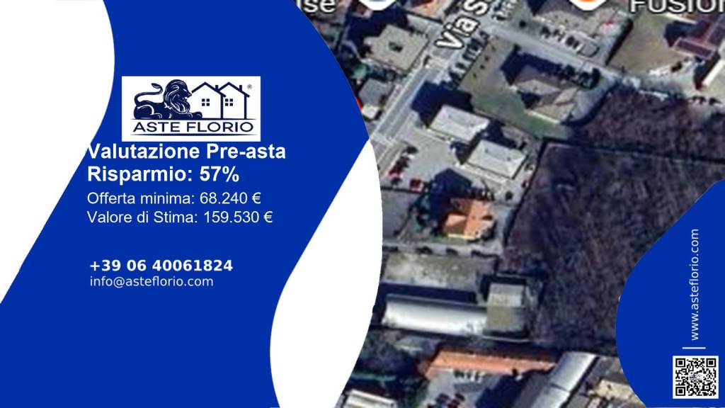 casa indipendente in vendita a Casale Corte Cerro in zona Sant'Anna