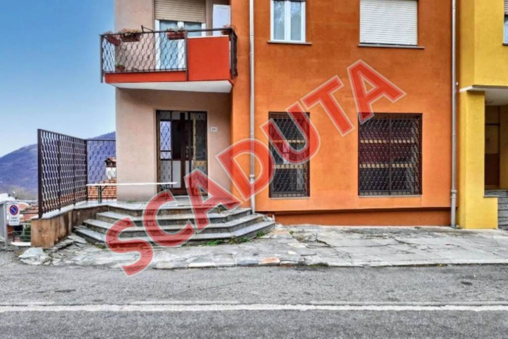 casa indipendente in vendita a Casale Corte Cerro