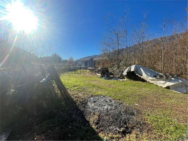 casa indipendente in vendita a Casale Corte Cerro