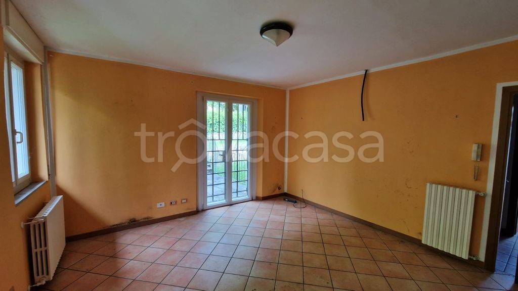 casa indipendente in vendita a Casale Corte Cerro