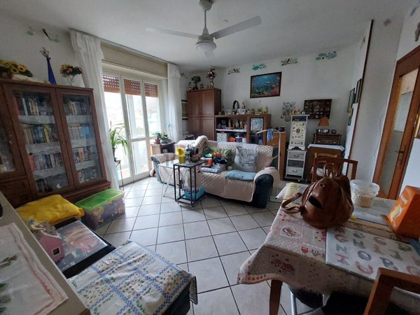 casa indipendente in vendita a Casale Corte Cerro