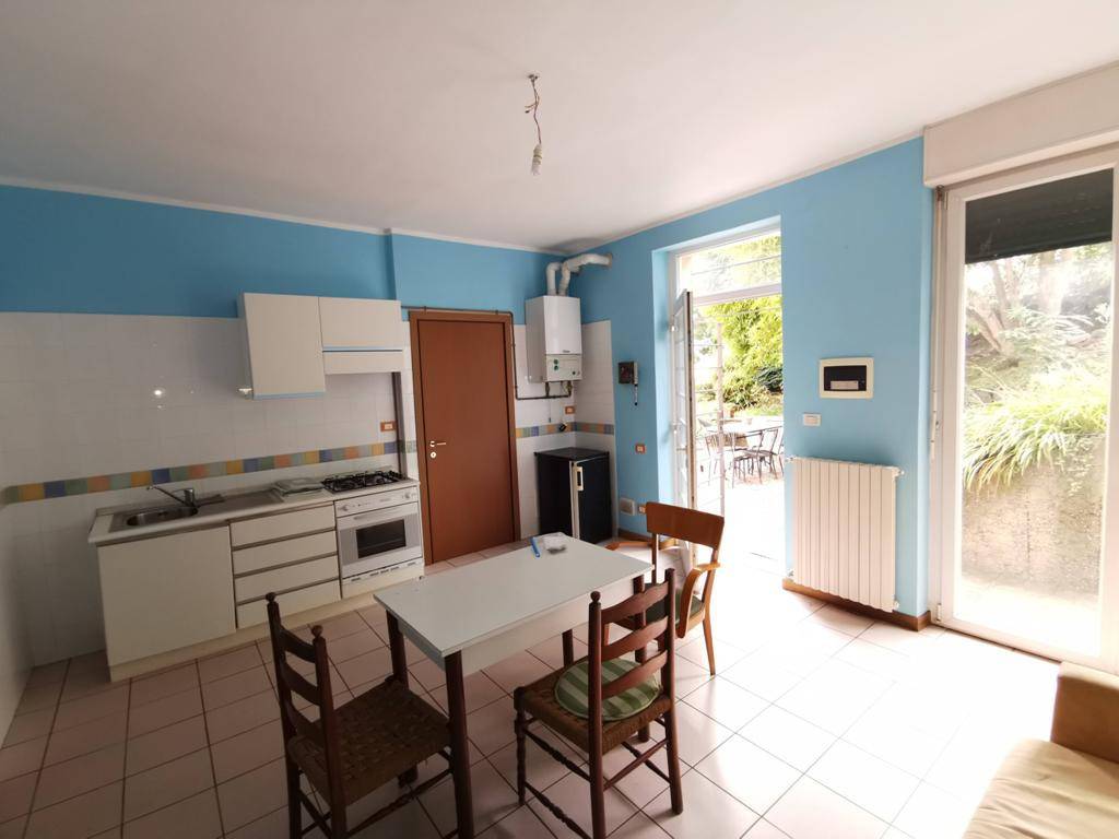 casa indipendente in vendita a Casale Corte Cerro