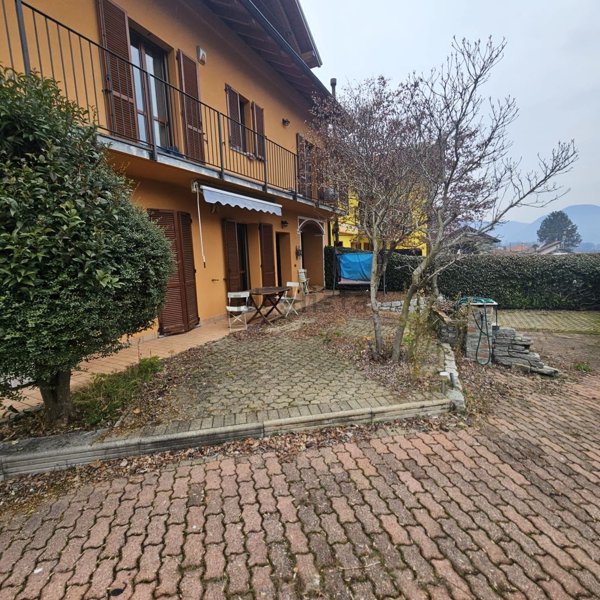appartamento in vendita a Casale Corte Cerro