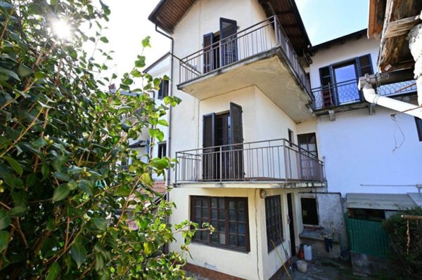 casa indipendente in vendita a Casale Corte Cerro