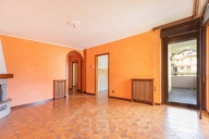appartamento in vendita a Casale Corte Cerro in zona Ramate