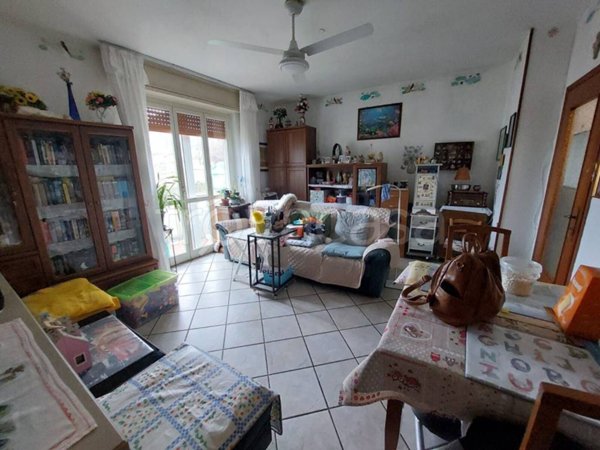 casa indipendente in vendita a Casale Corte Cerro