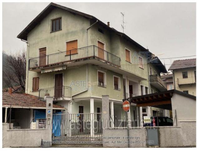 casa indipendente in vendita a Casale Corte Cerro in zona Ramate