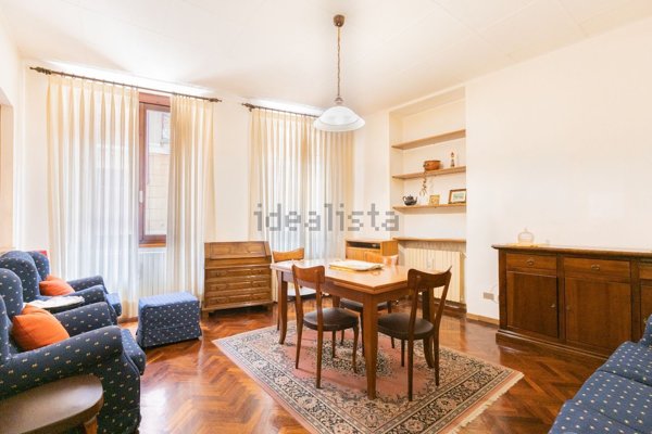 casa indipendente in vendita a Casale Corte Cerro in zona Cafferonio