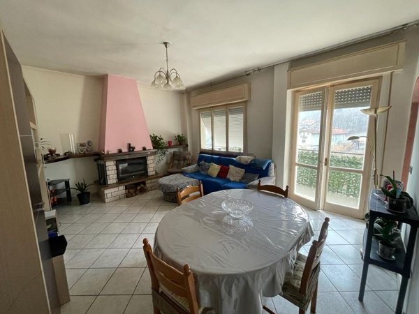 appartamento in vendita a Casale Corte Cerro in zona Gabbio