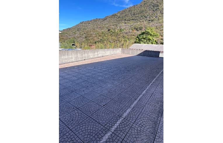 casa indipendente in vendita a Casale Corte Cerro in zona Gabbio