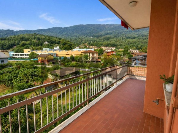 appartamento in vendita a Casale Corte Cerro
