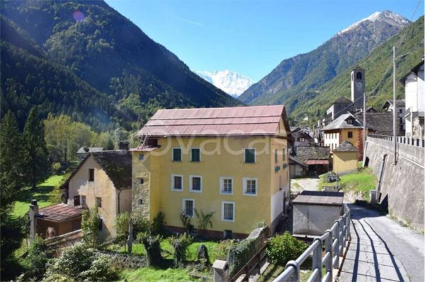 casa indipendente in vendita a Ceppo Morelli