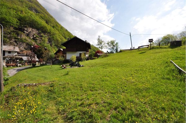 terreno edificabile in vendita a Ceppo Morelli in zona Croppo