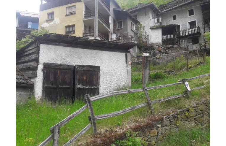 casa indipendente in vendita a Ceppo Morelli in zona Campioli