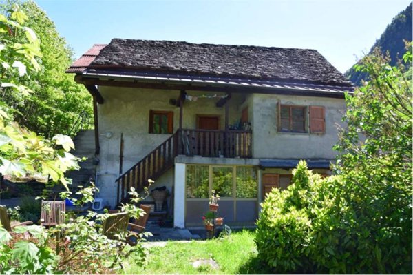 casa indipendente in vendita a Ceppo Morelli in zona Campioli