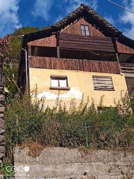 casa indipendente in vendita a Ceppo Morelli in zona Borgone