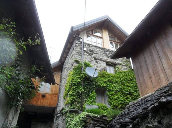 appartamento in vendita a Ceppo Morelli in zona Canfinello