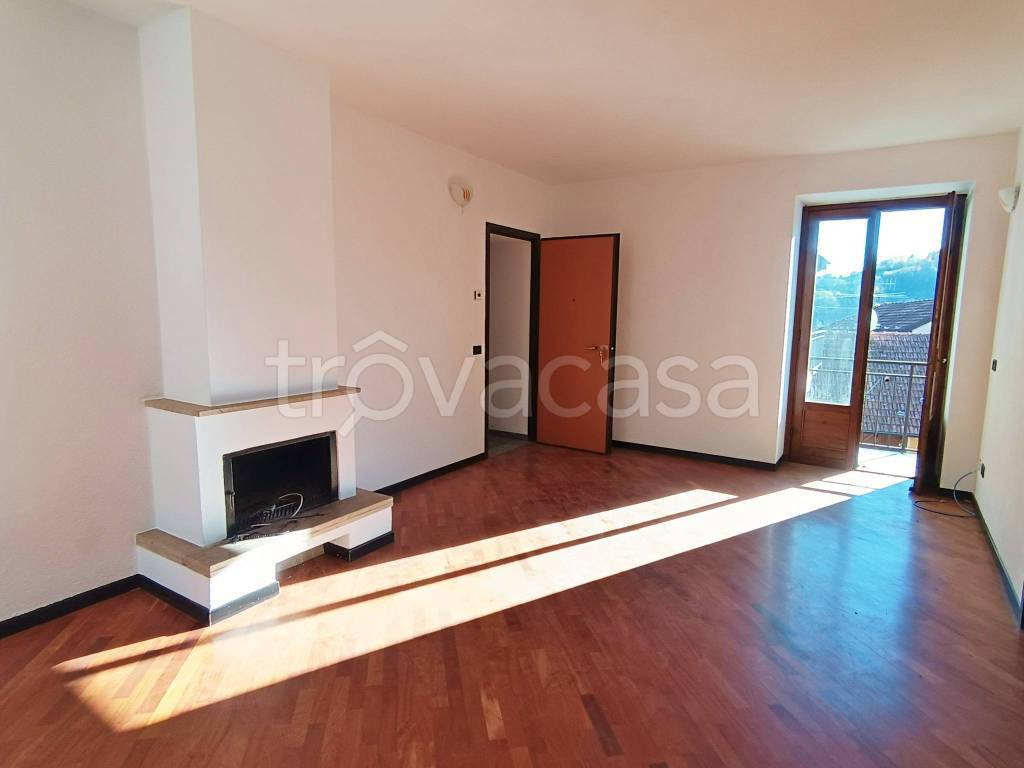 appartamento in vendita a Cesara