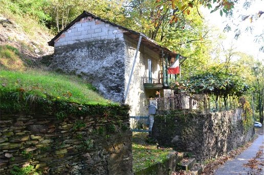 appartamento in vendita a Cossogno