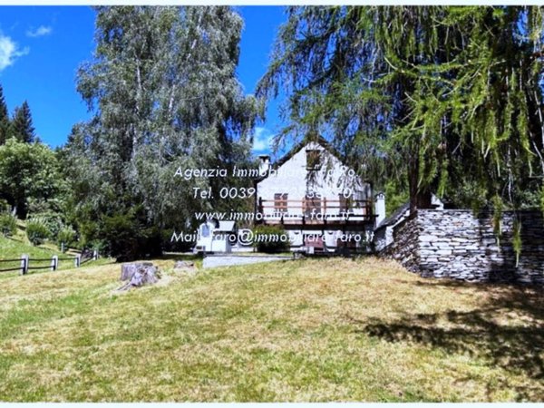 casa indipendente in vendita a Craveggia