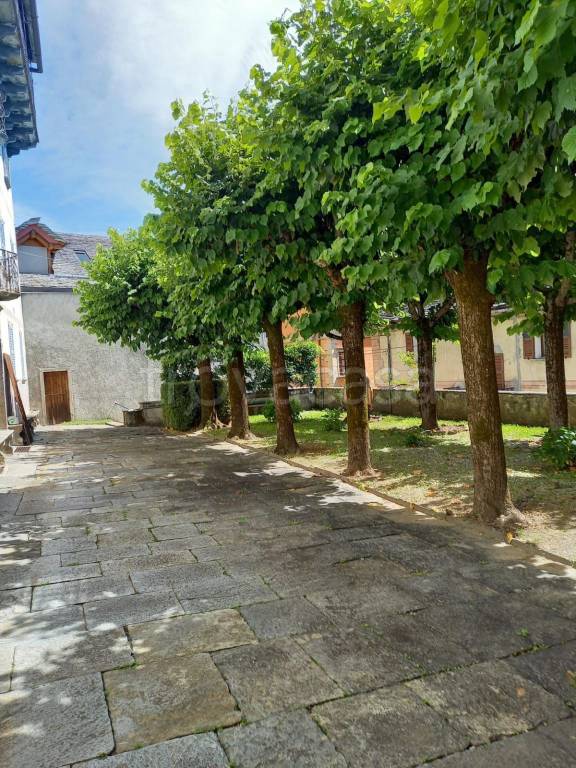 appartamento in vendita a Craveggia