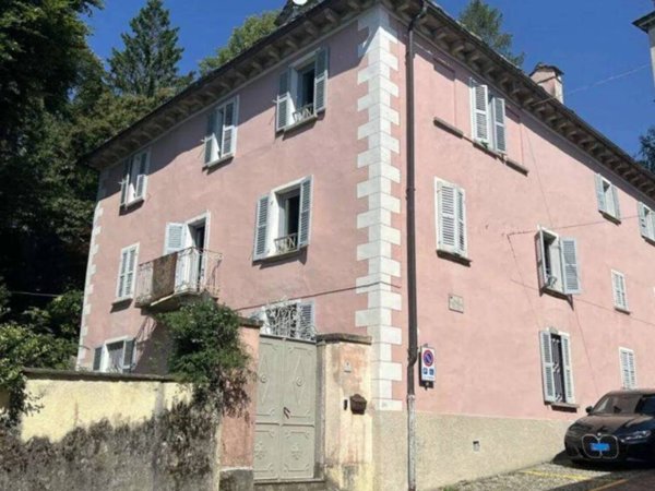 casa indipendente in vendita a Craveggia in zona Prestinone