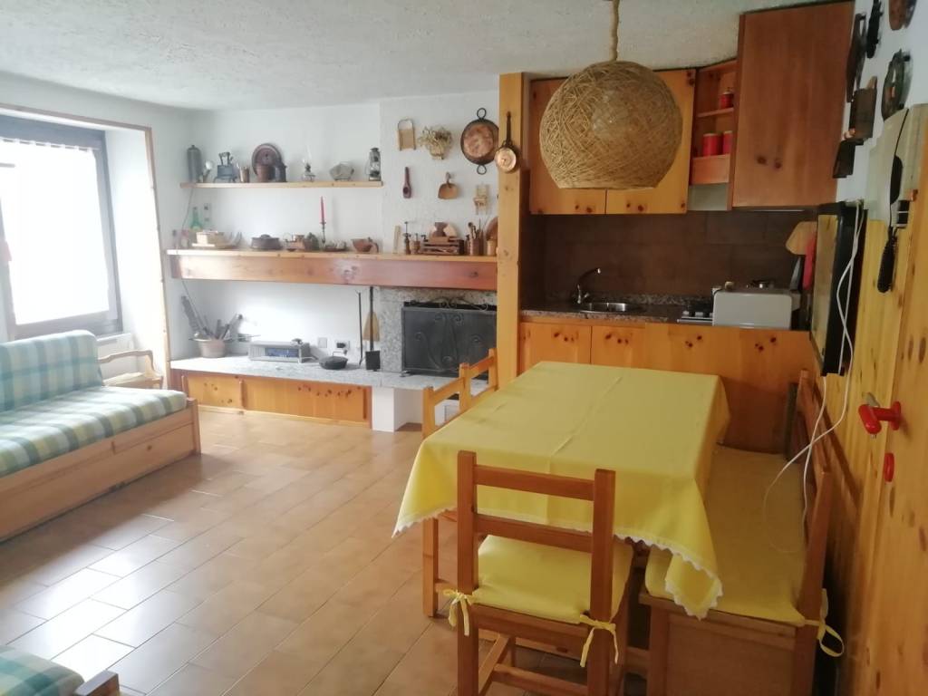 appartamento in vendita a Craveggia
