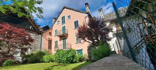 appartamento in vendita a Craveggia in zona Vocogno