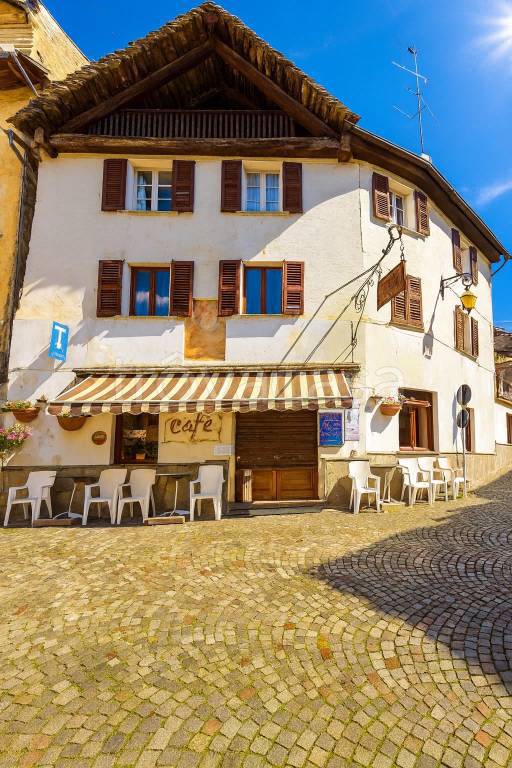 casa indipendente in vendita a Craveggia