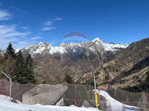 appartamento in vendita a Craveggia