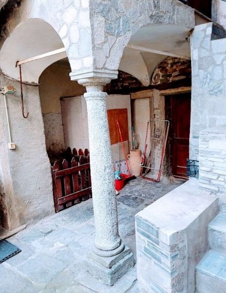 appartamento in vendita a Craveggia