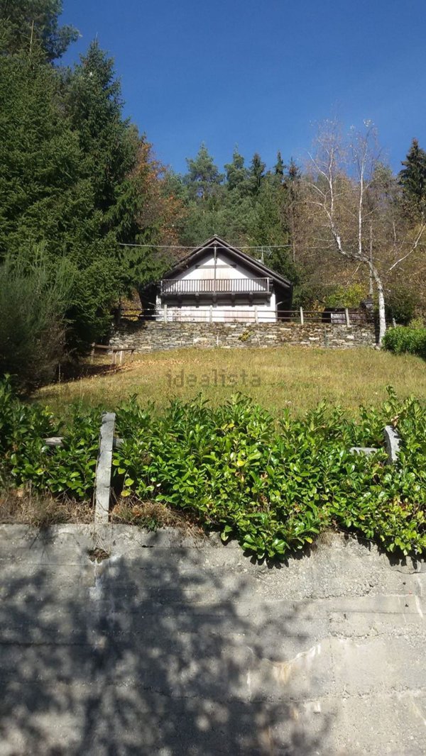 casa indipendente in vendita a Craveggia