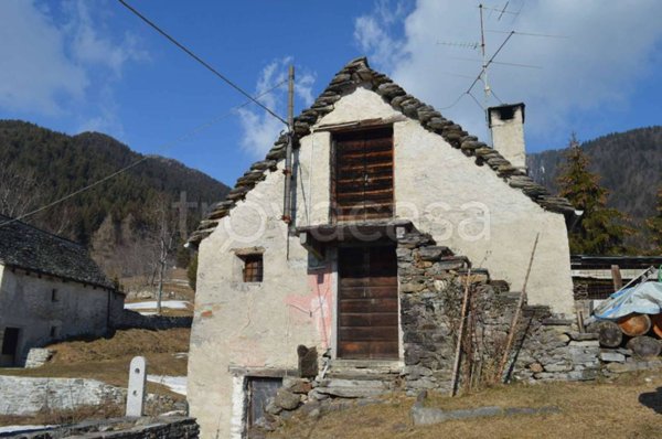 appartamento in vendita a Craveggia in zona Vocogno
