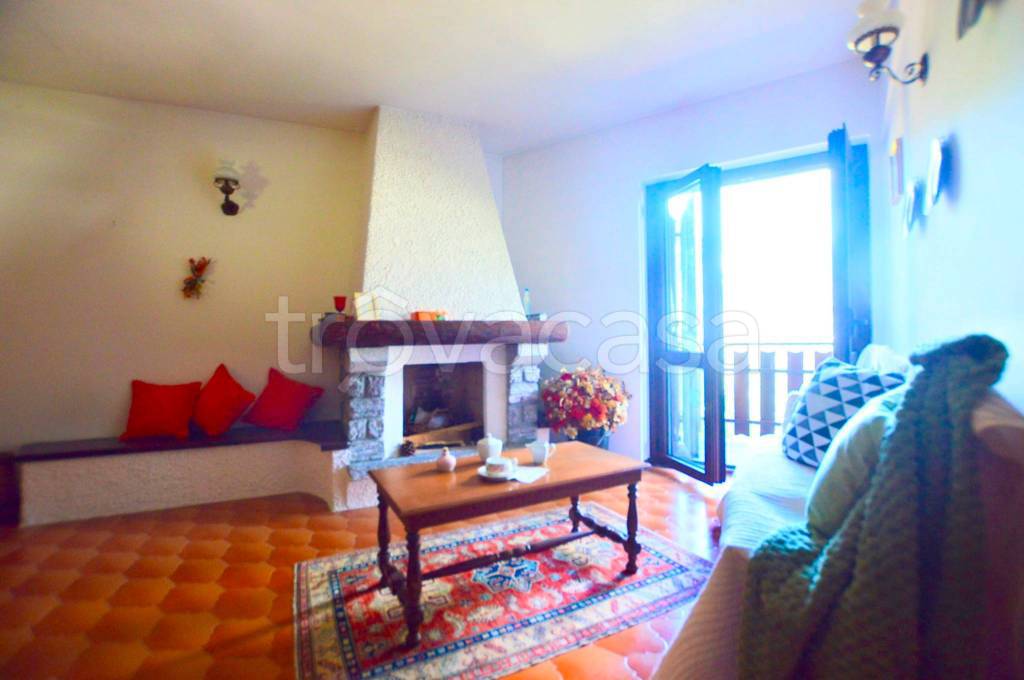 appartamento in vendita a Craveggia