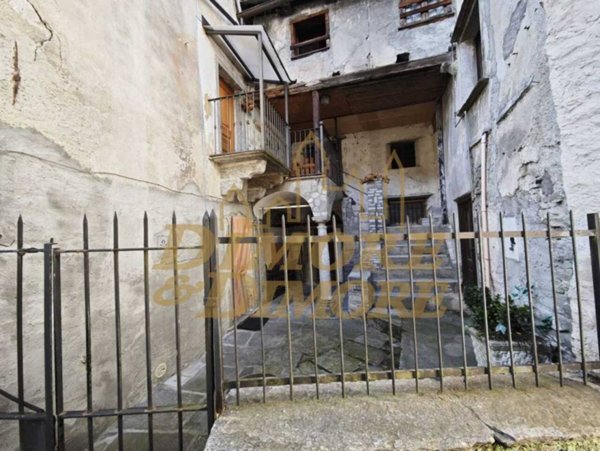appartamento in vendita a Craveggia