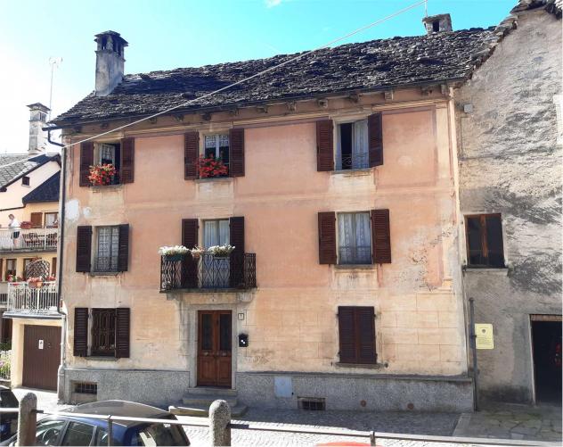 casa indipendente in vendita a Craveggia