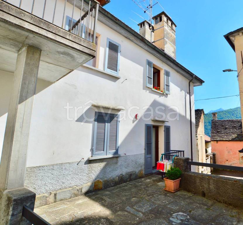 appartamento in vendita a Craveggia in zona Vocogno
